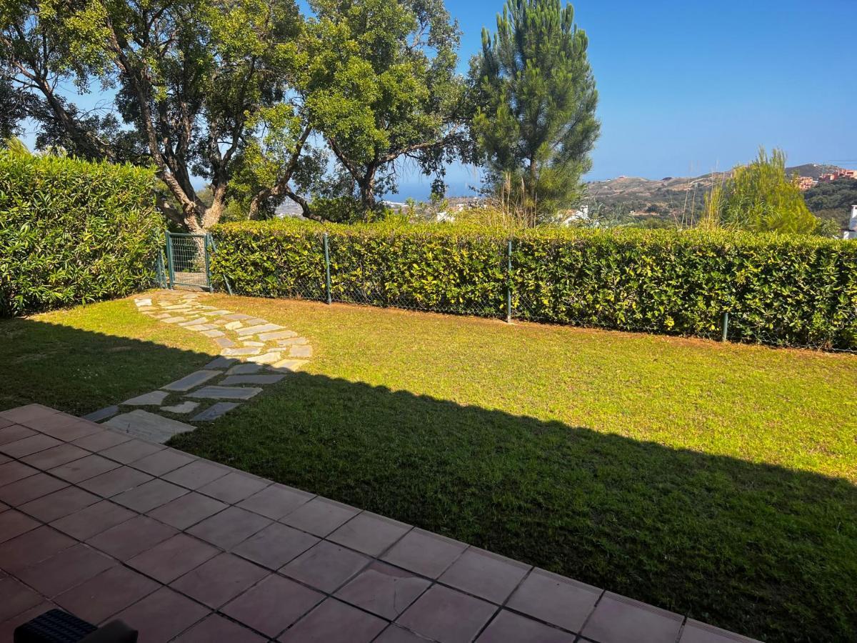 Elegant And Spacious Garden Apartment With Beautiful Views 欧赫恩 外观 照片