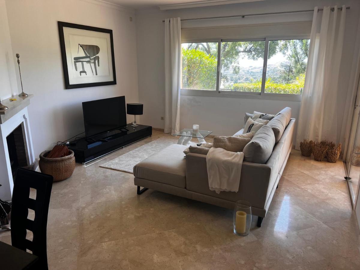 Elegant And Spacious Garden Apartment With Beautiful Views 欧赫恩 外观 照片