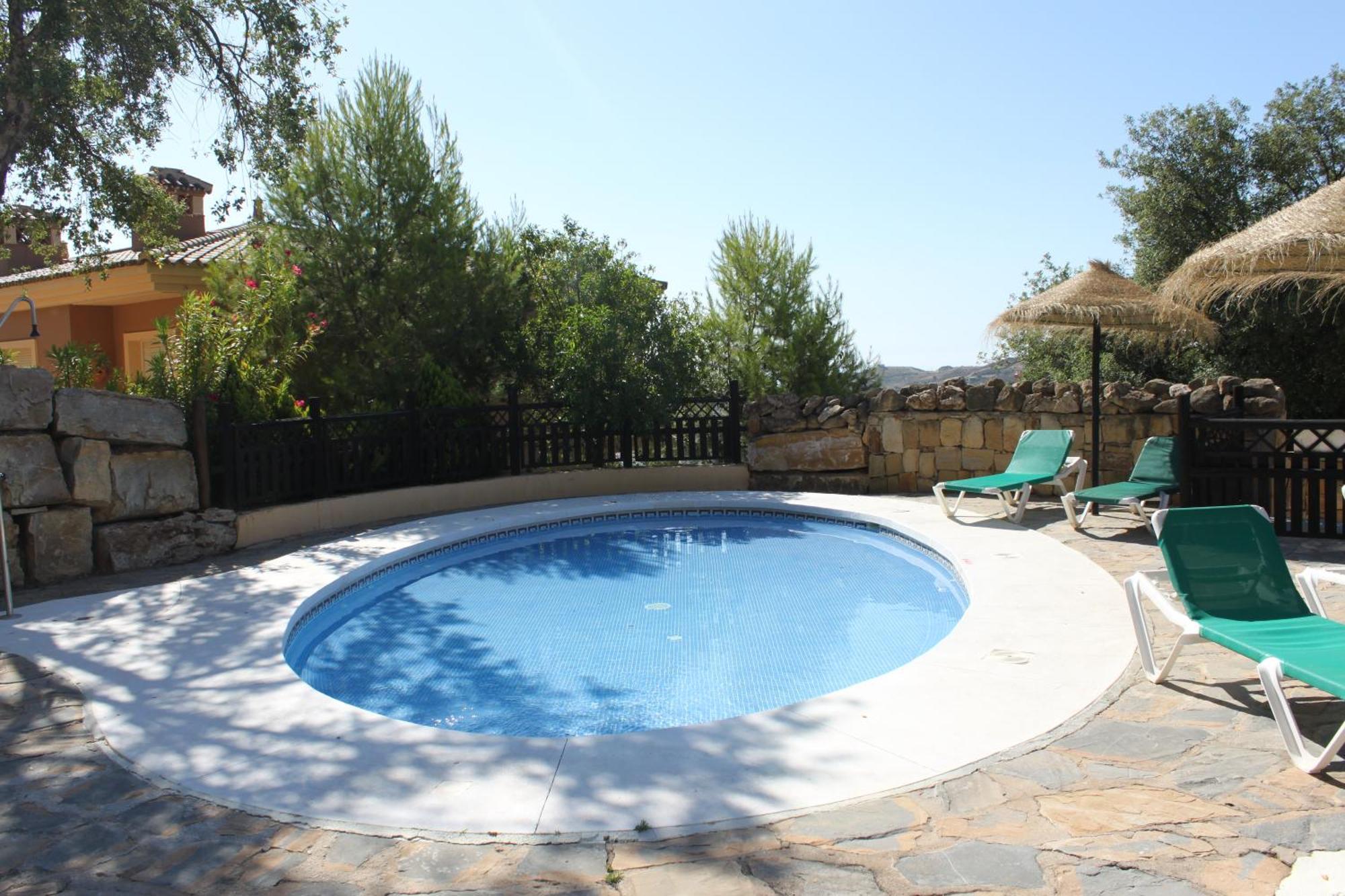 Elegant And Spacious Garden Apartment With Beautiful Views 欧赫恩 外观 照片